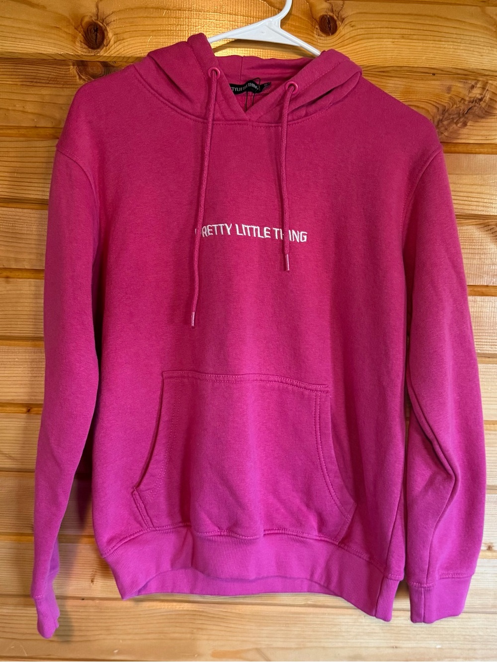 Pretty LittleThing Women's Fuchsia Hoodie Sweatshirt